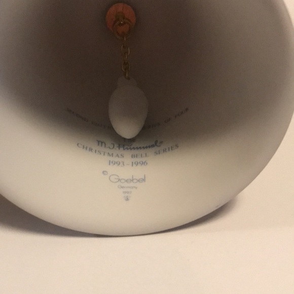 Goebel Hummel Cloche deNoel Christmas Bell Festival Harmony Second Edition 1994 - Picture 4 of 11